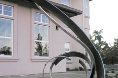 One-Safe-Place-Sculpture-Escaping-the-Curve